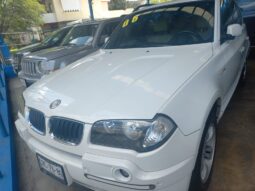 
										BMW X3 2.5 full									