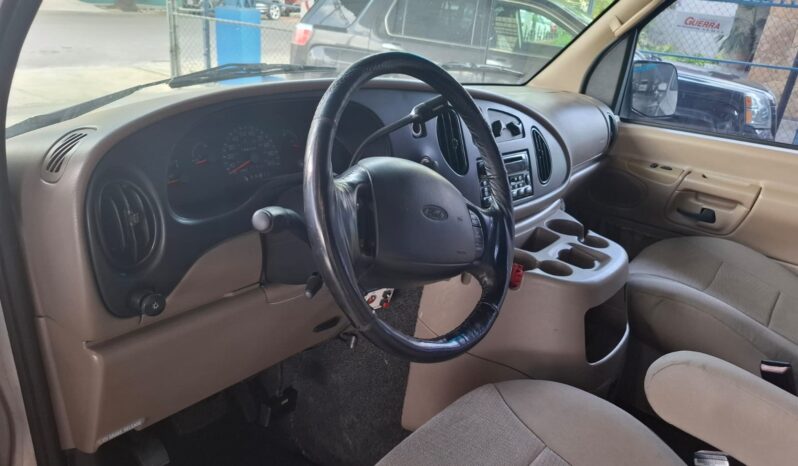 
								FORD ECONOLINE 2001 full									