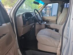 
										FORD ECONOLINE 2001 full									