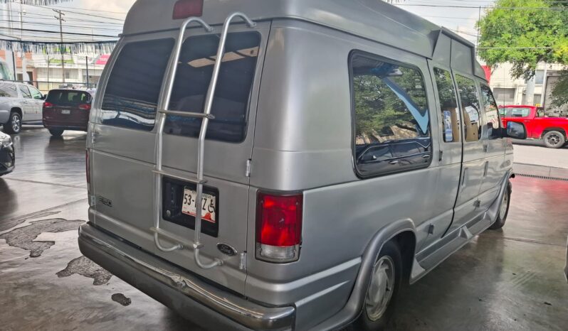 
								FORD ECONOLINE 2001 full									