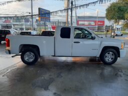 SILVERADO CABINA Y MEDIA 2008