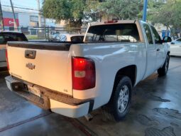 SILVERADO CABINA Y MEDIA 2008