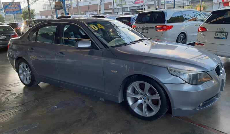 
								BMW 545 2004 full									