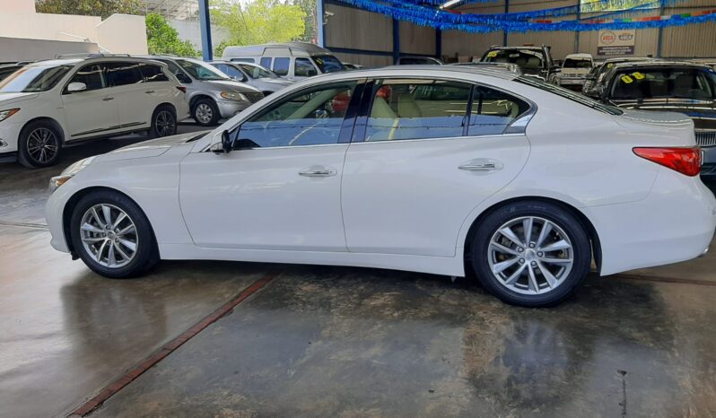 
								INFINITI Q50 2017 full									