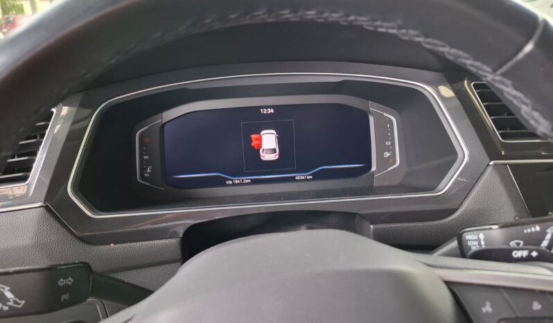 
								TIGUAN CONFORT LINE 2022 full									