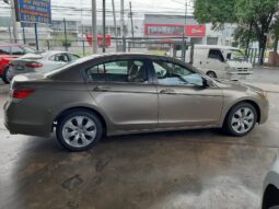
										HONDA ACCORD EXL full									